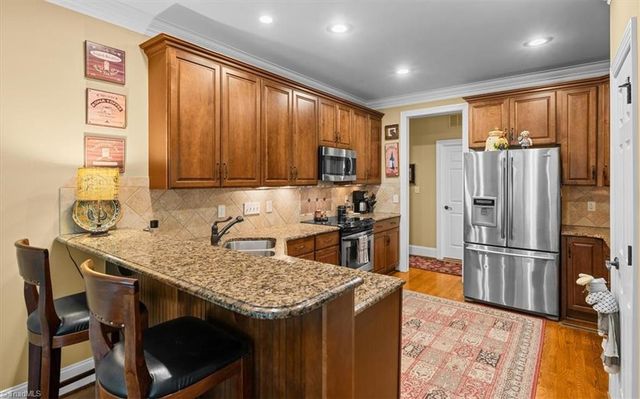 36 Willett Way, Greensboro, NC 27408