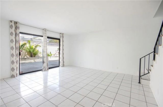 7035 Lisa Lane 31, Westminster, CA 92683