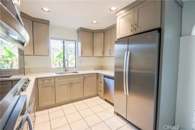 7035 Lisa Lane 31, Westminster, CA 92683