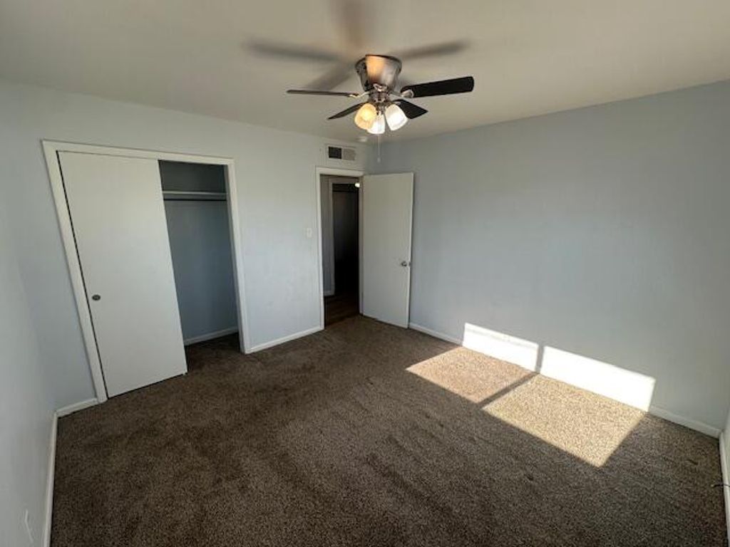 Image 13 of property listing at 2315 Lakeside Avenue, San Angelo, TX 76901