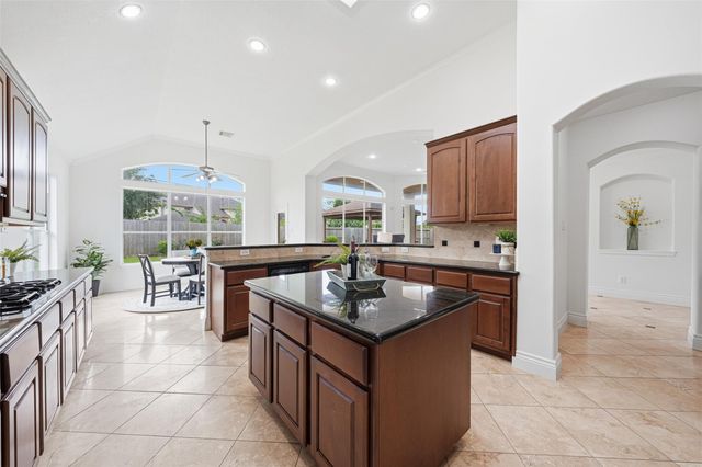 5407 Oakville Court, Sugar Land, TX 77479