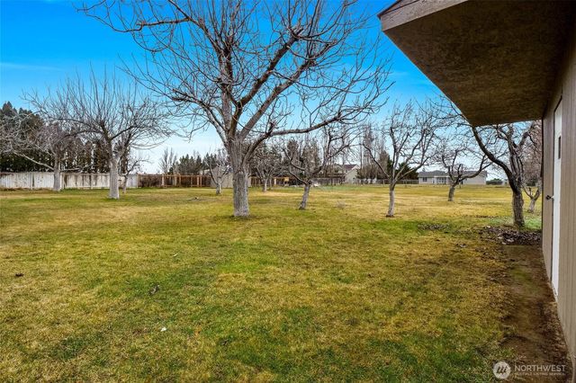3431 Firouzi Drive NE, Moses Lake, WA 98837