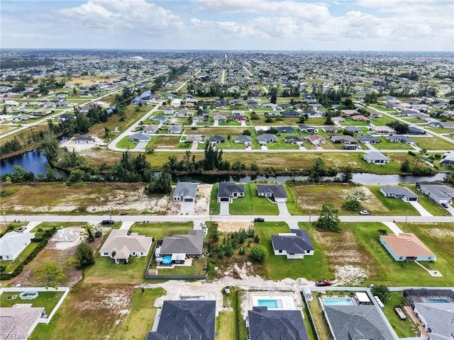 1913 NW 24th AVE, Cape Coral, FL 33993