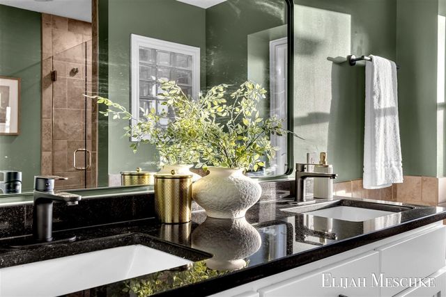 5664 Nancy Drive, Wyoming, MI 49418