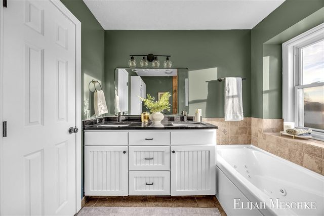 5664 Nancy Drive, Wyoming, MI 49418