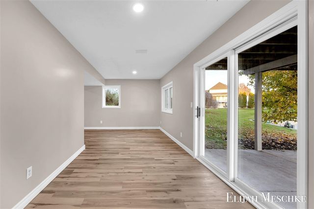 5664 Nancy Drive, Wyoming, MI 49418