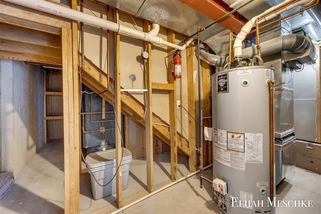 5664 Nancy Drive, Wyoming, MI 49418