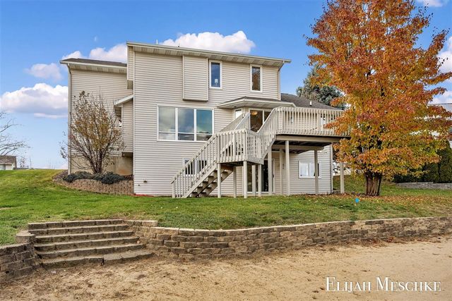 5664 Nancy Drive, Wyoming, MI 49418