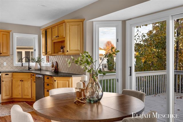 5664 Nancy Drive, Wyoming, MI 49418