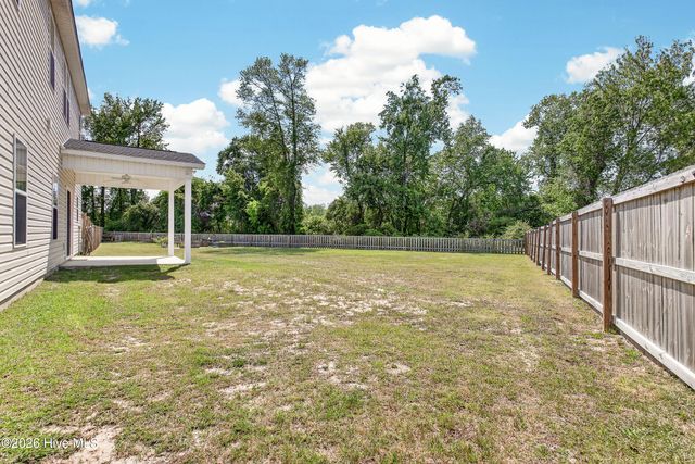 199 Village Creek Drive, Maysville, NC 28555