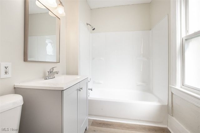 13621 Cranwood Drive, Garfield Heights, OH 44105