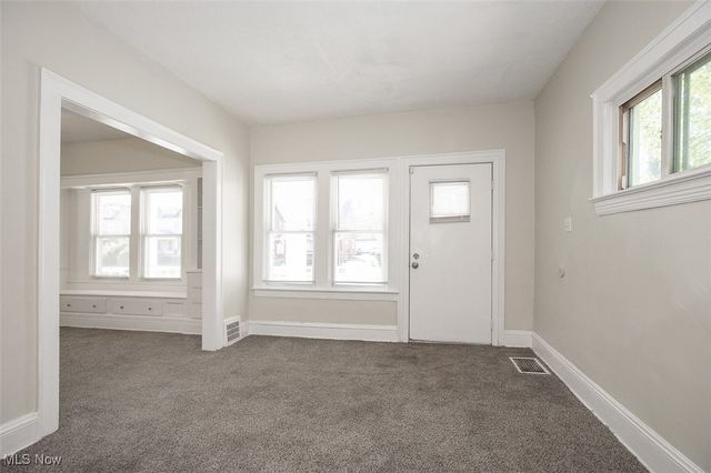 13621 Cranwood Drive, Garfield Heights, OH 44105