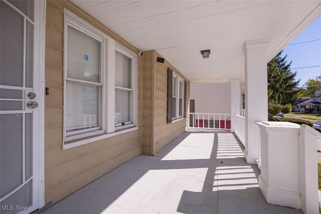 13621 Cranwood Drive, Garfield Heights, OH 44105