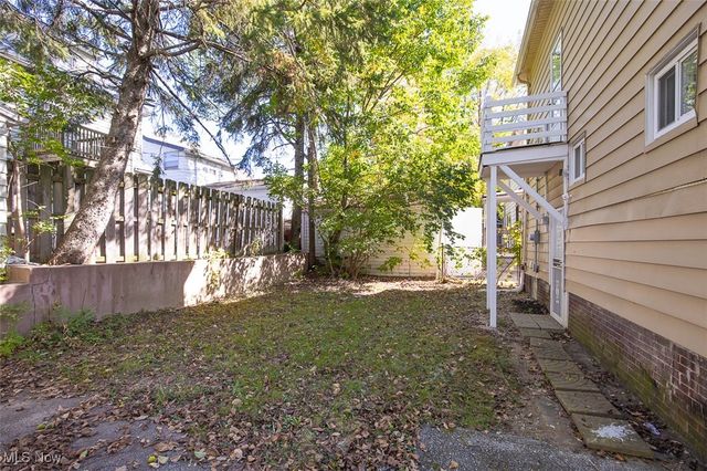 13621 Cranwood Drive, Garfield Heights, OH 44105