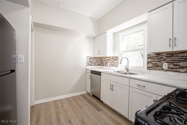 13621 Cranwood Drive, Garfield Heights, OH 44105