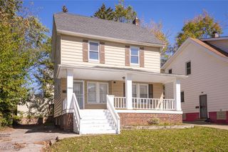 13621 Cranwood Drive, Garfield Heights, OH 44105