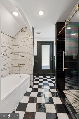 500 CLYMER ST, Philadelphia, PA 19147