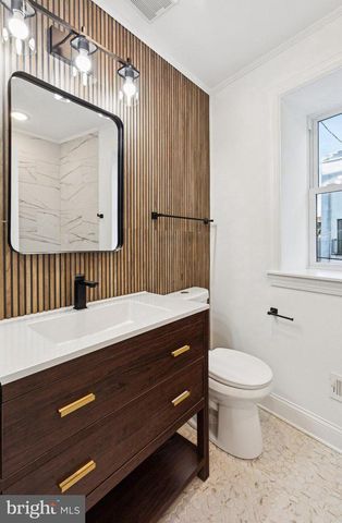 500 CLYMER ST, Philadelphia, PA 19147