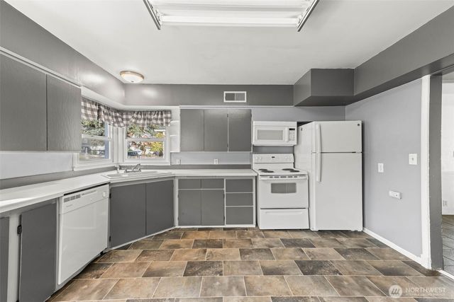 189 4th Street, Morton, WA 98356