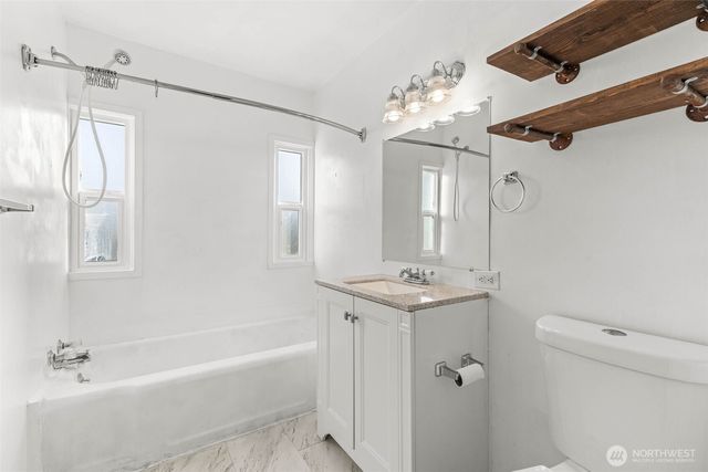 189 4th Street, Morton, WA 98356