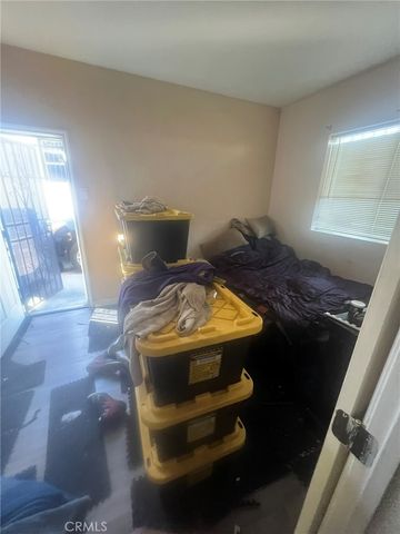 2000 W 54th, Los Angeles, CA 90062