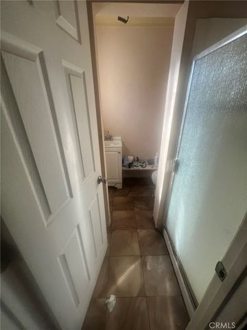 2000 W 54th, Los Angeles, CA 90062