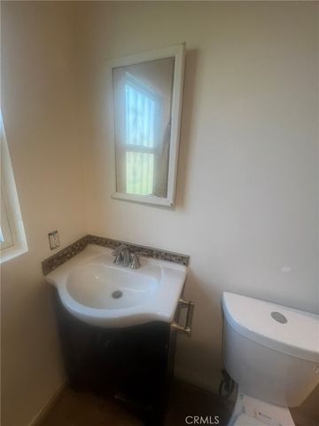 2000 W 54th, Los Angeles, CA 90062