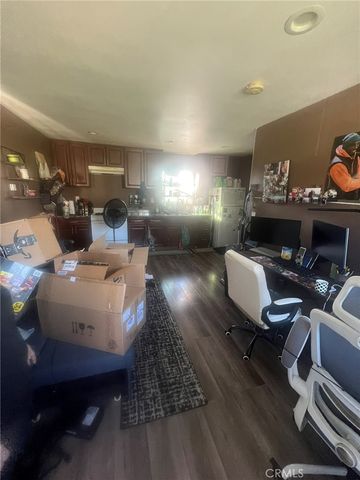 2000 W 54th, Los Angeles, CA 90062