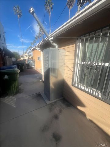 2000 W 54th, Los Angeles, CA 90062