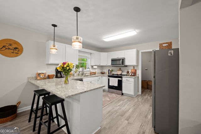 3621 Griffin Drive, Gainesville, GA 30506