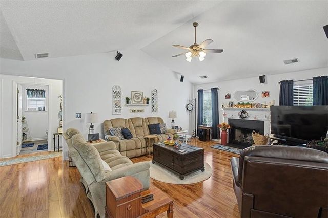 19 Allegiance Court, Cartersville, GA 30121