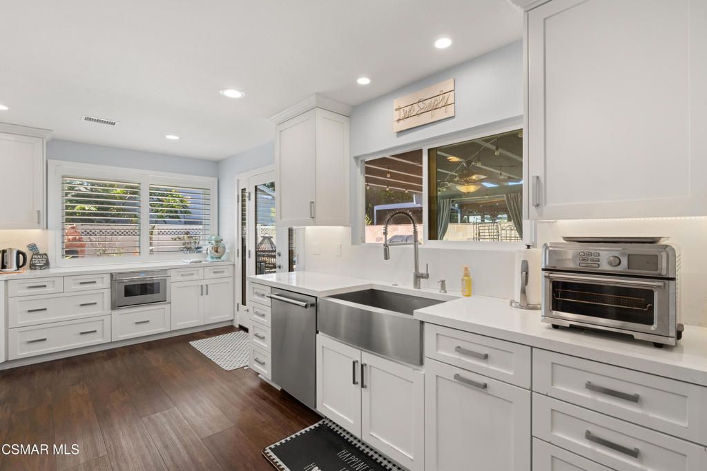 Image 5 of property listing at 5396 Diane Street, Simi Valley, CA 93063