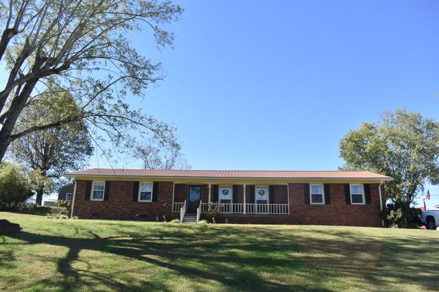 211 Elm St, Carthage, TN 37030