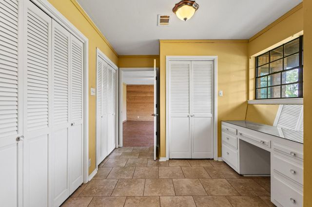 1203 County Road 3100, Clarksville, TX 75426