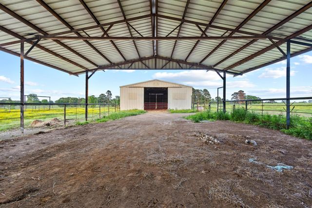 1203 County Road 3100, Clarksville, TX 75426