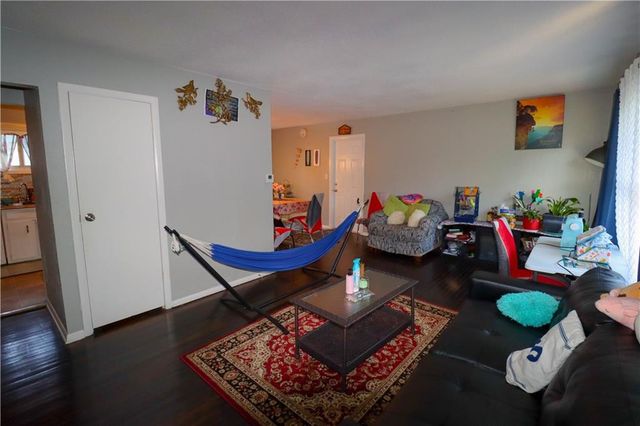 8507 E 114th Street, Kansas City, MO 64134