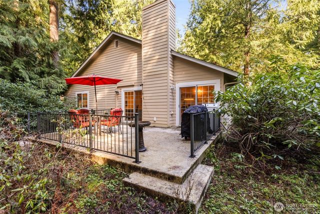82 Ames Lane, Port Ludlow, WA 98365