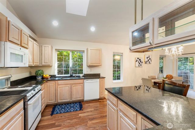 82 Ames Lane, Port Ludlow, WA 98365