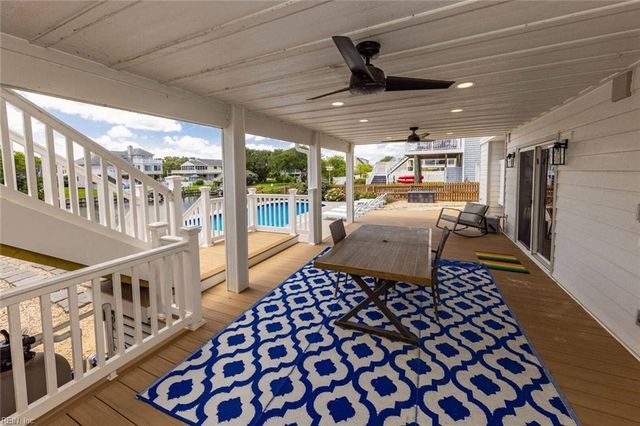 2813 Sandpiper RD, Virginia Beach, VA 23456