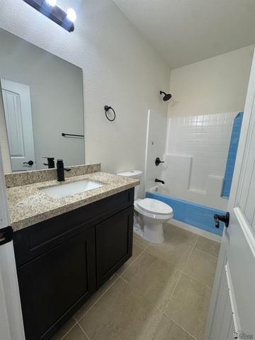 4952 E Ortega St, San Luis, AZ 85336