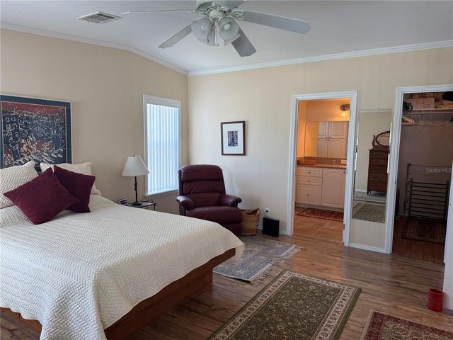 700 DAHLIA DRIVE, Venice, FL 34293