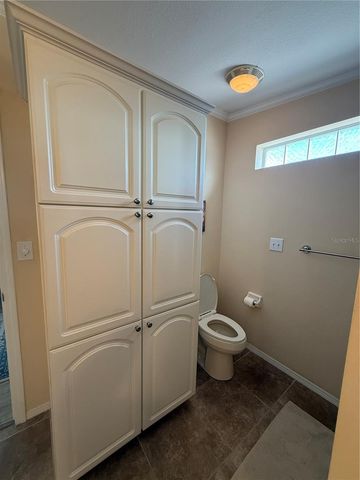 700 DAHLIA DRIVE, Venice, FL 34293