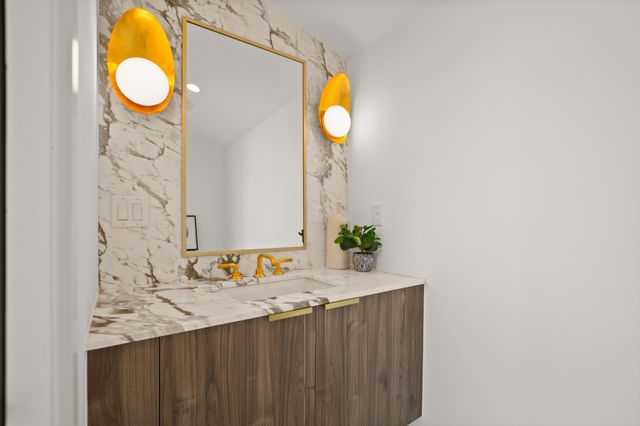 1805 Collier ST, Austin, TX 78704