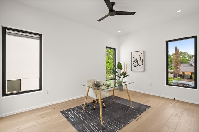 1805 Collier ST, Austin, TX 78704