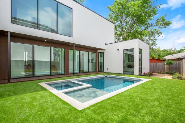 1805 Collier ST, Austin, TX 78704