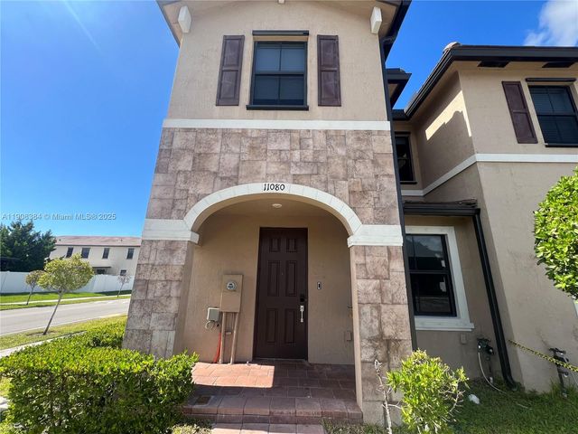 11080 W 32nd Ln 11080, Hialeah, FL 33018