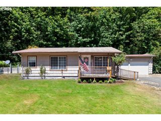 1134 KALAMA RIVER Rd, Kalama, WA 98625