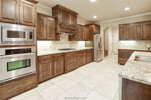 4320 Rock Bend Drive, College Station, TX 77845