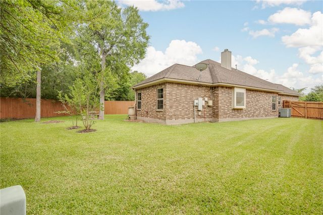 4320 Rock Bend Drive, College Station, TX 77845