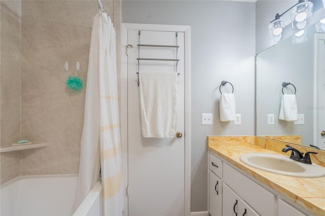 3850 NE 17TH STREET CIRCLE, Ocala, FL 34470